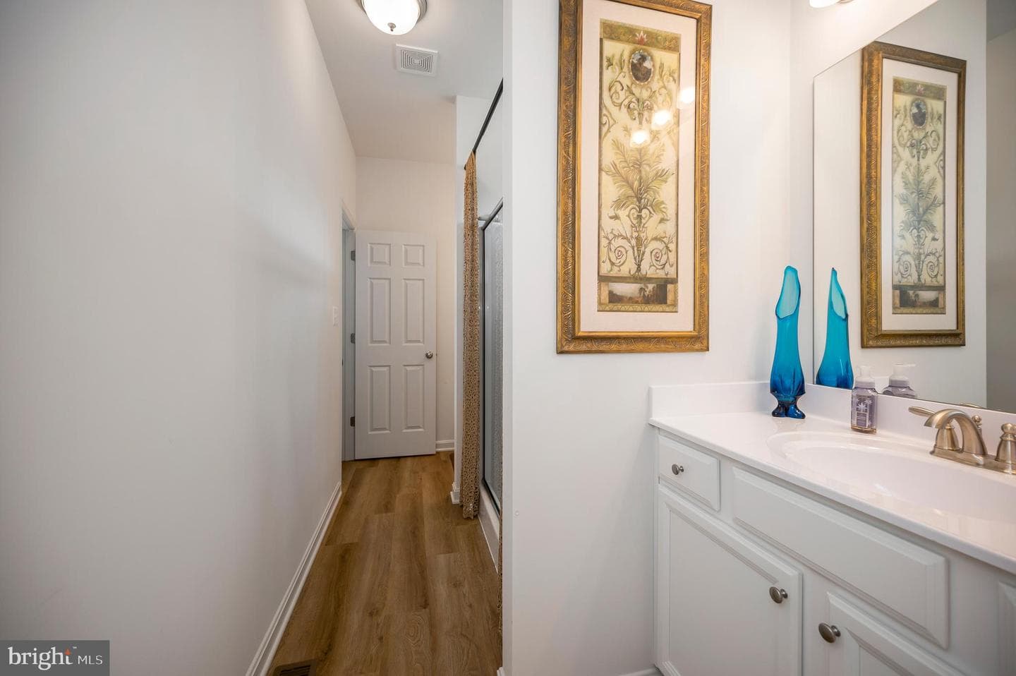 21 Walnut Grove Drive photo 8