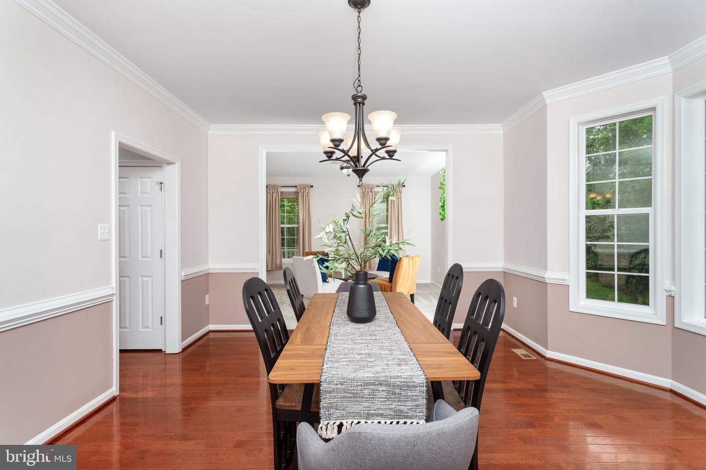 173 Empress Alexandra Place photo 13