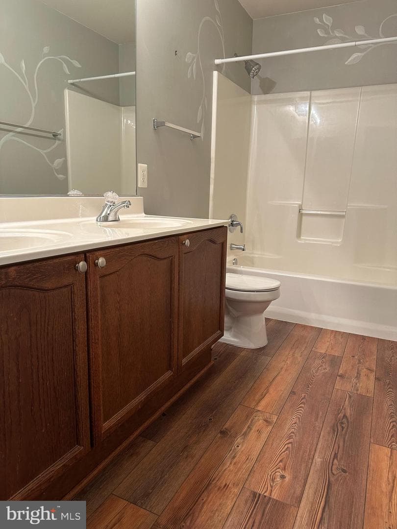6 Oxen Court photo 44