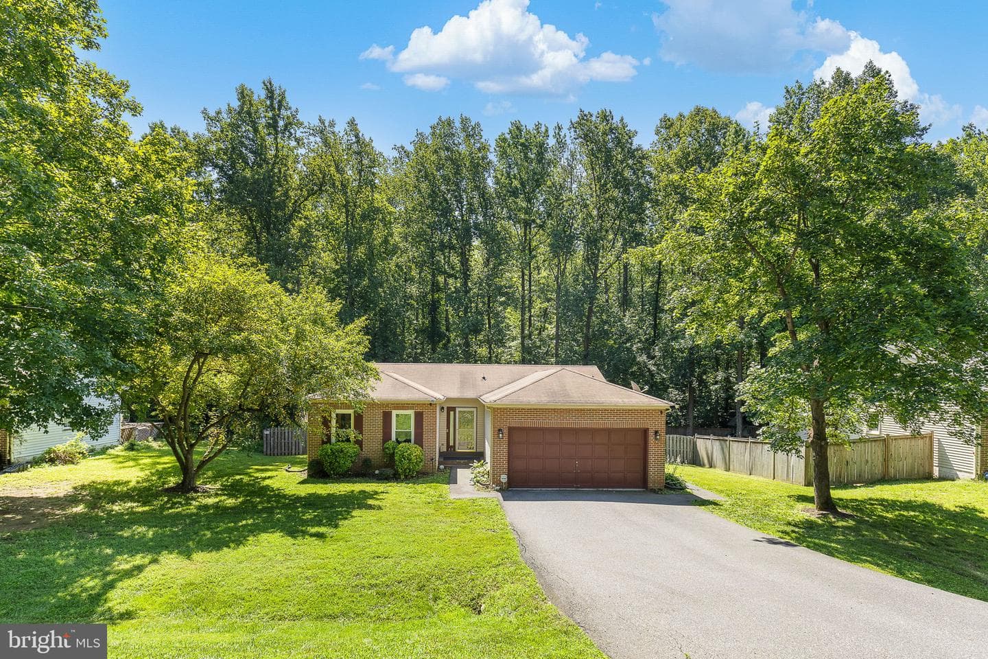 208 Greenspring Drive photo 2