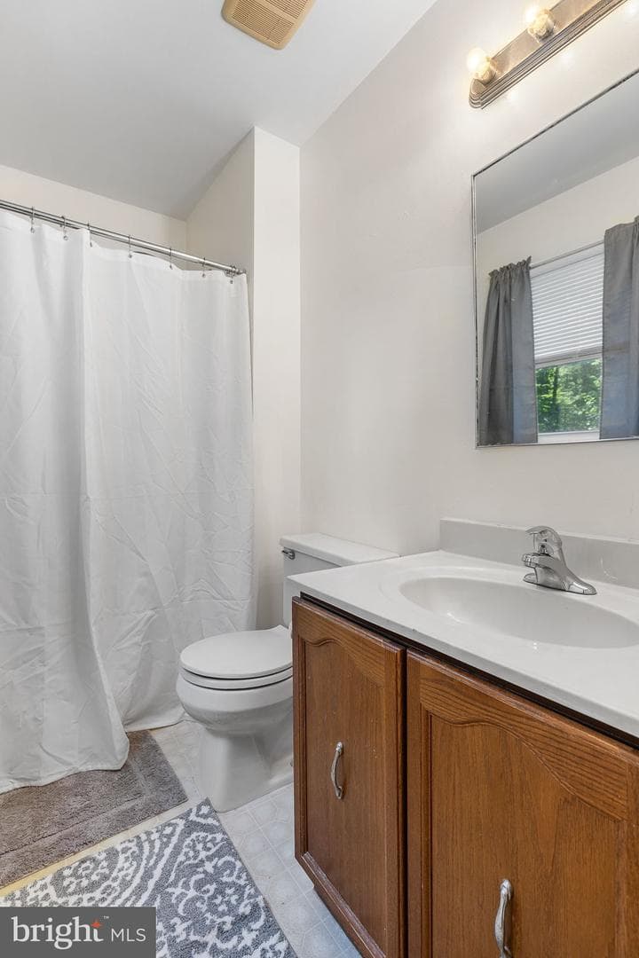 208 Greenspring Drive photo 22