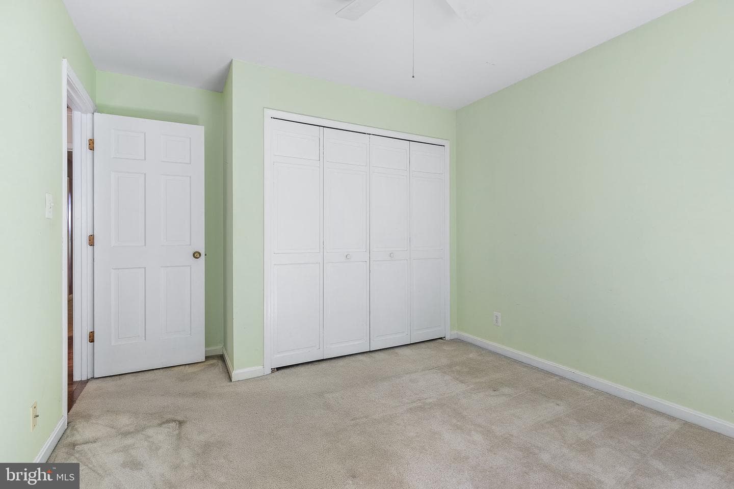 208 Greenspring Drive photo 24
