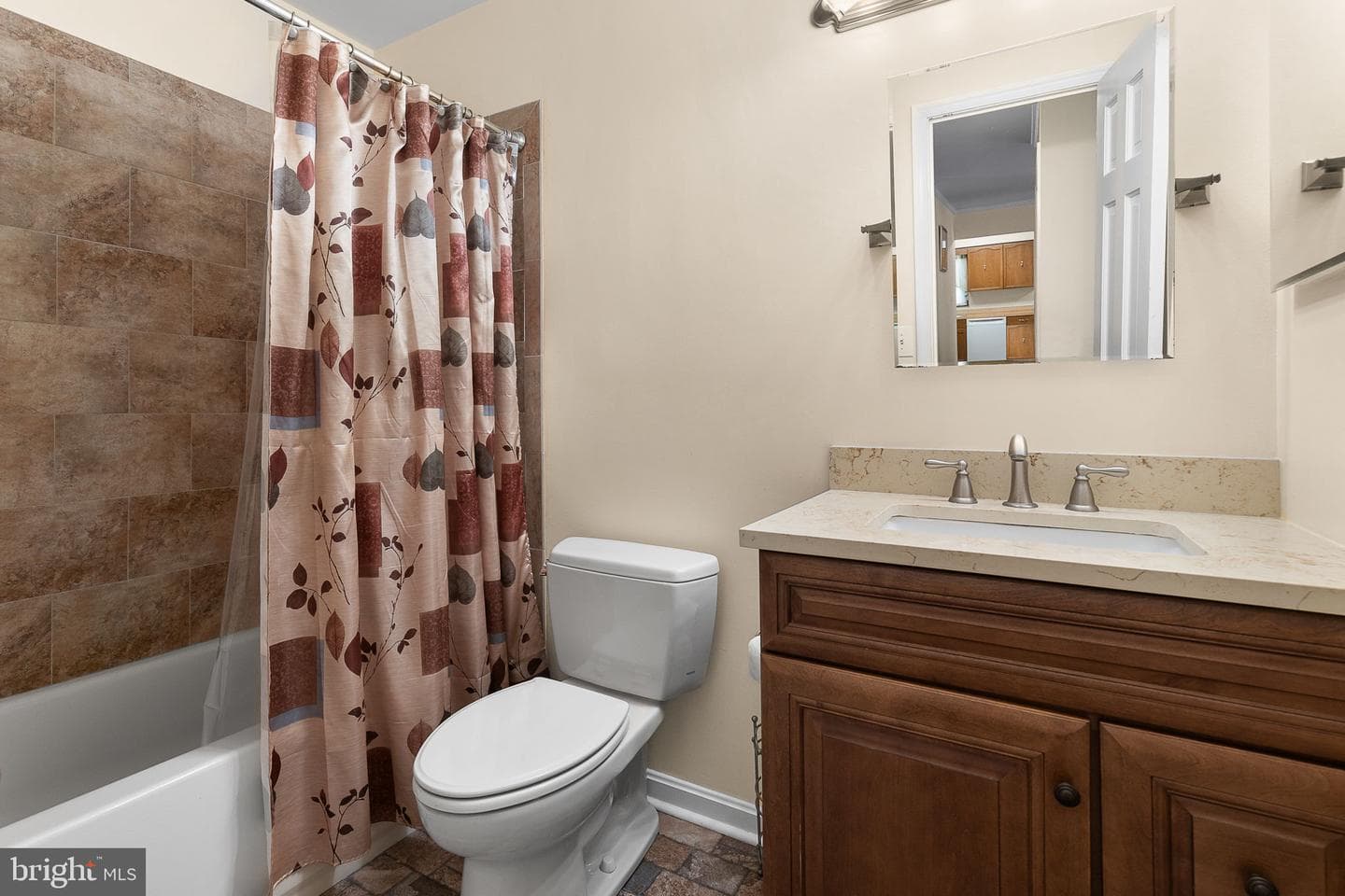 208 Greenspring Drive photo 27