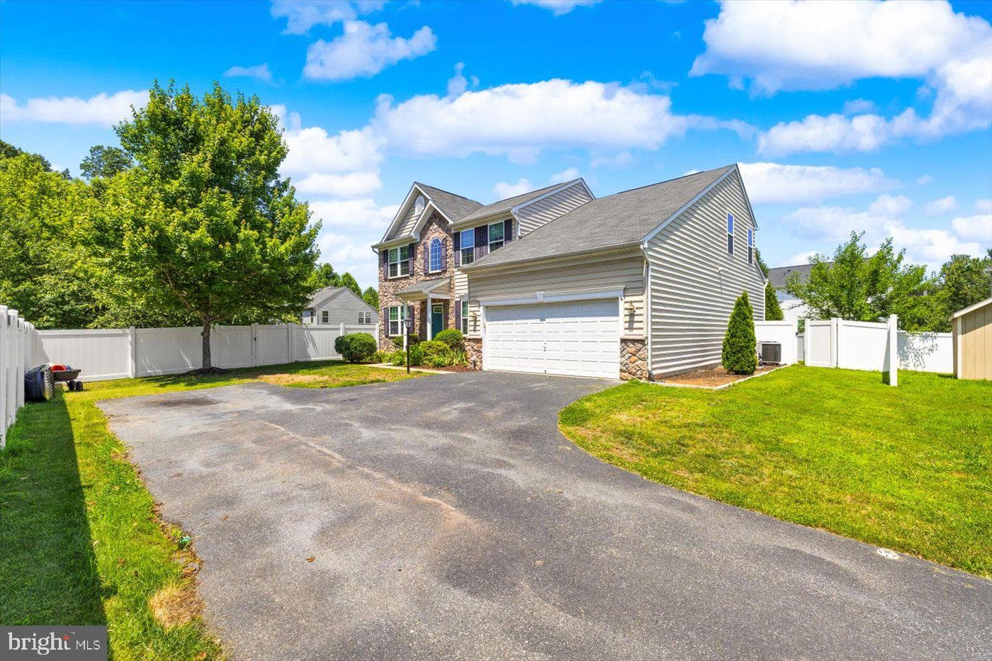 7 Kettlebrook Court photo 34
