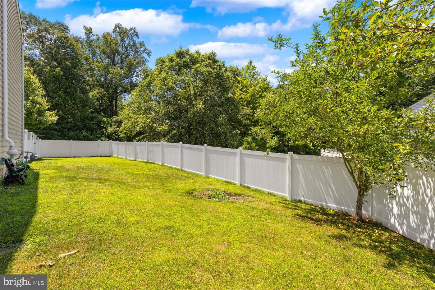 7 Kettlebrook Court photo 41