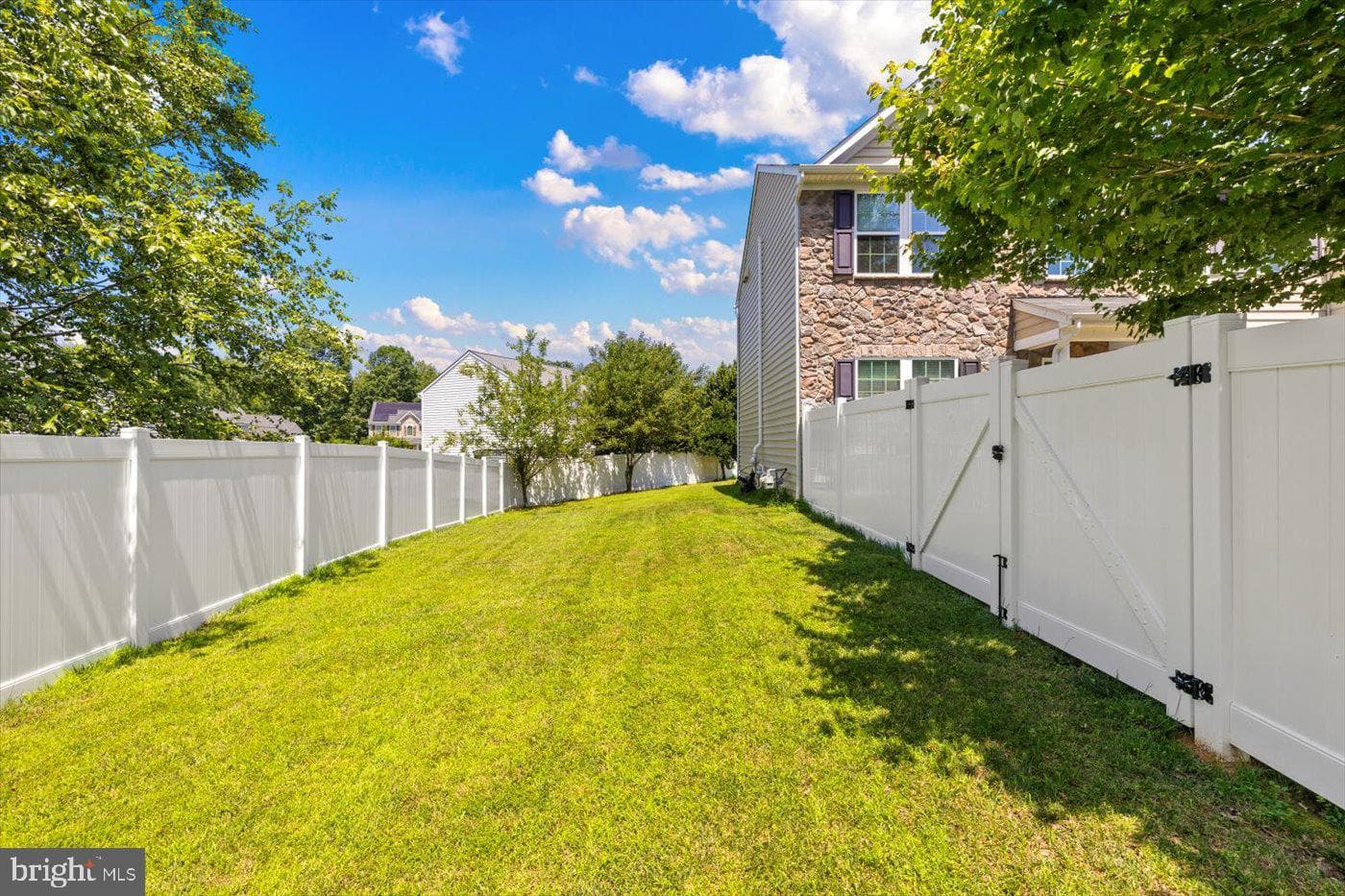 7 Kettlebrook Court photo 42