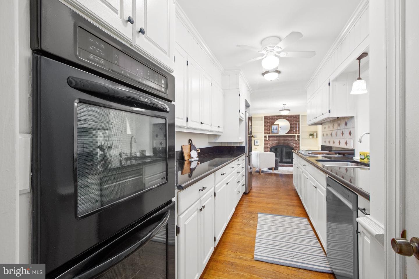 12 Nelson Street photo 40