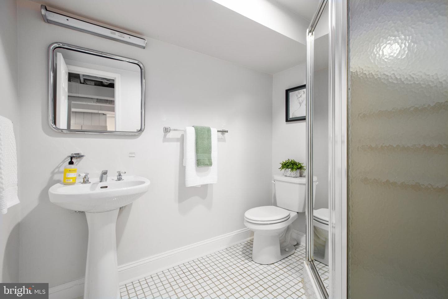 12 Nelson Street photo 69