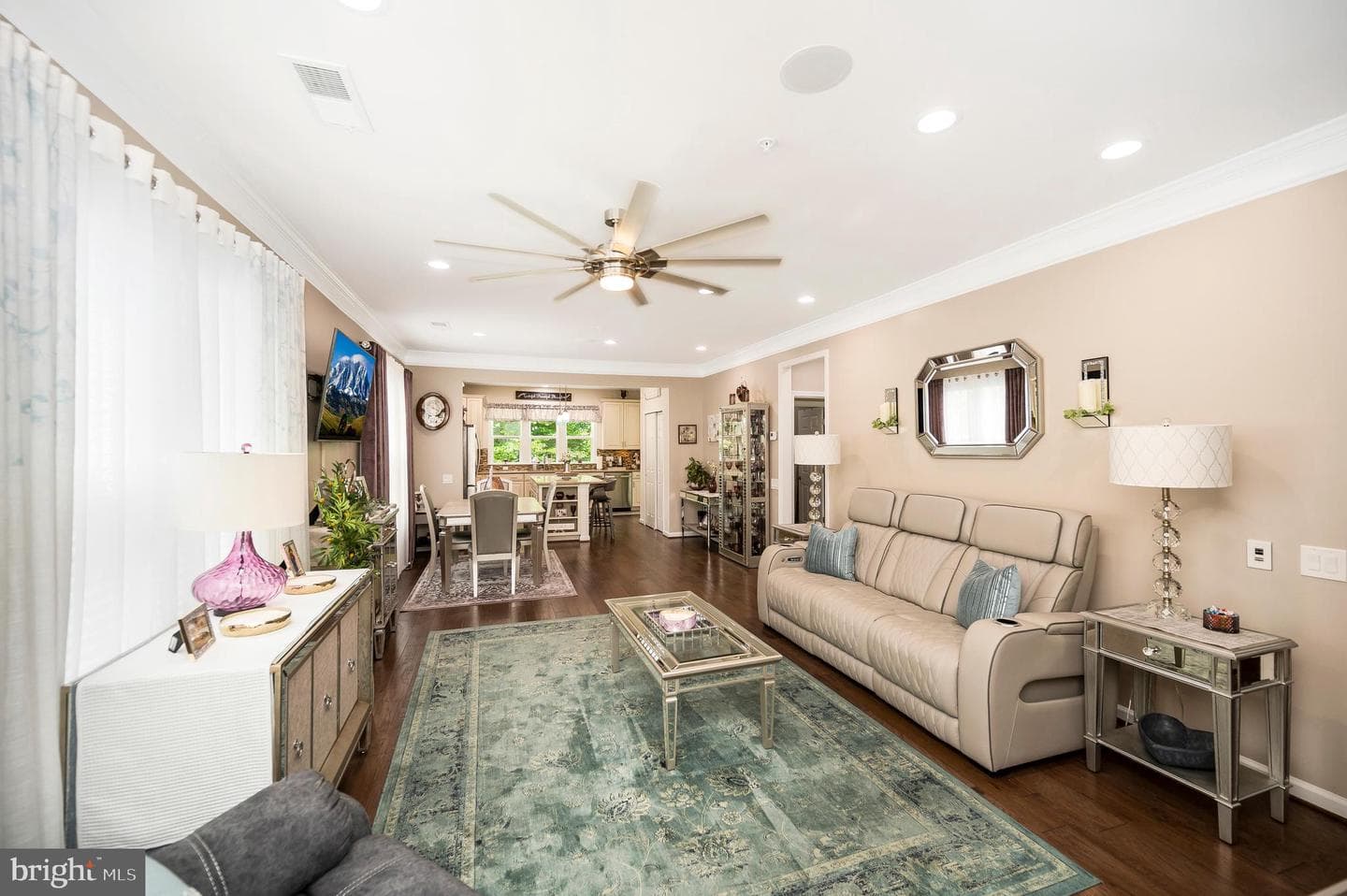 161 Denison Street photo 27