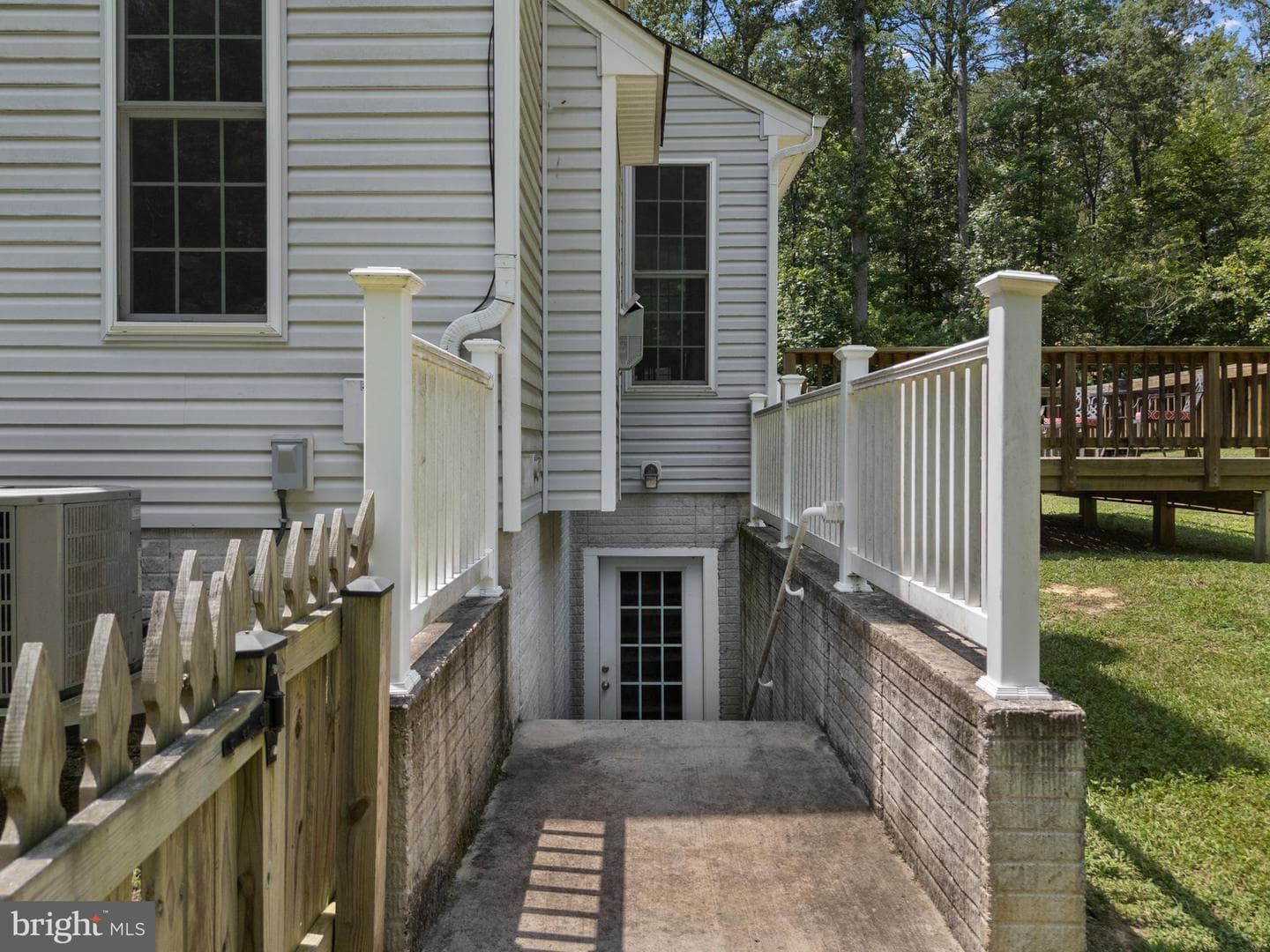 30 Cypress Lane photo 54