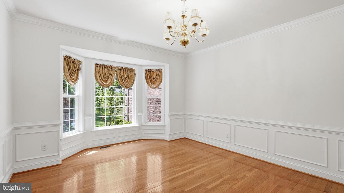 76 Millbrook Road photo 12