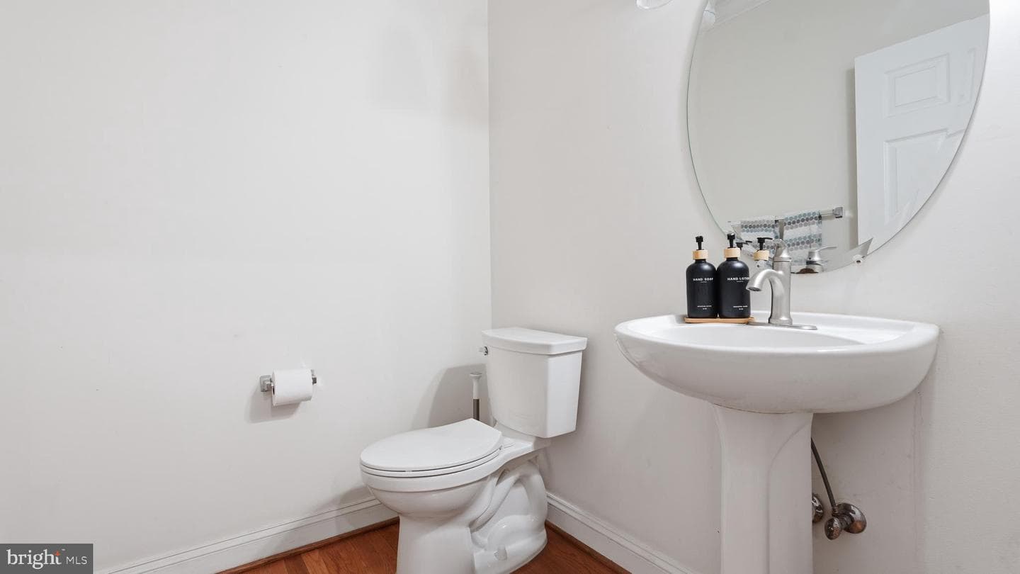 76 Millbrook Road photo 17