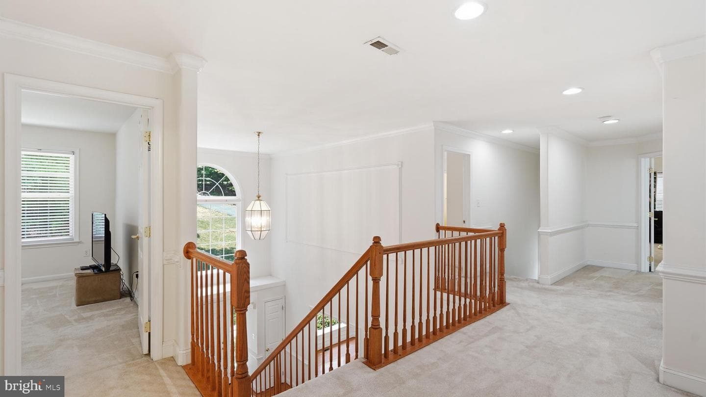 76 Millbrook Road photo 19
