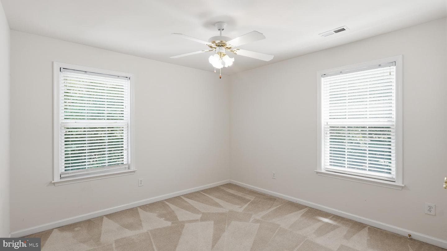 76 Millbrook Road photo 31