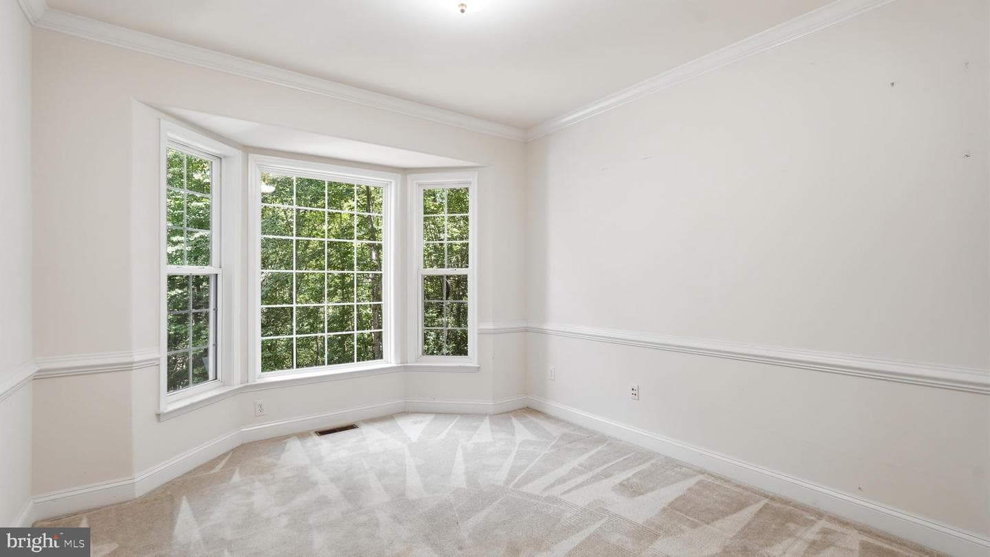 76 Millbrook Road photo 34