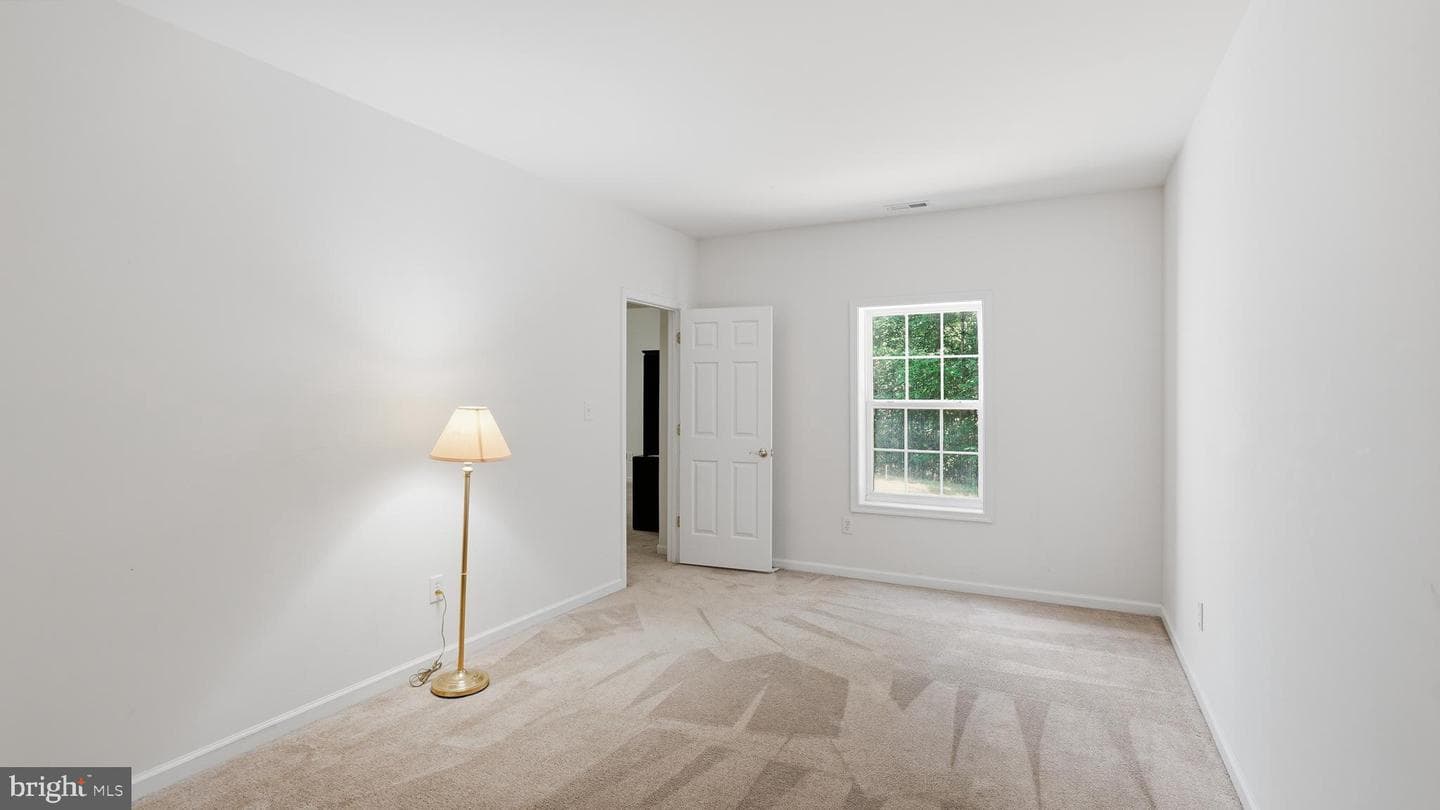 76 Millbrook Road photo 37