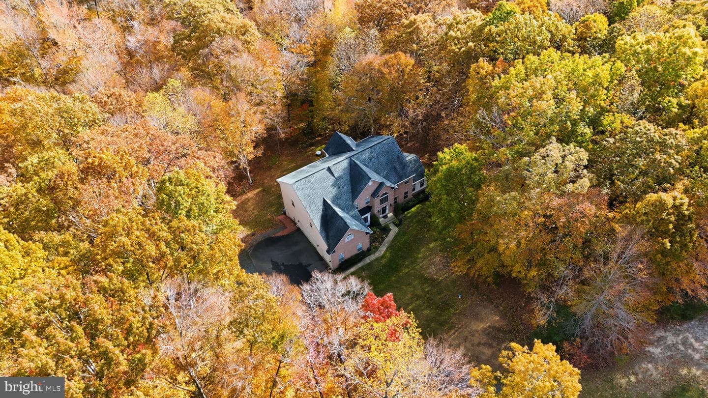 76 Millbrook Road photo 53
