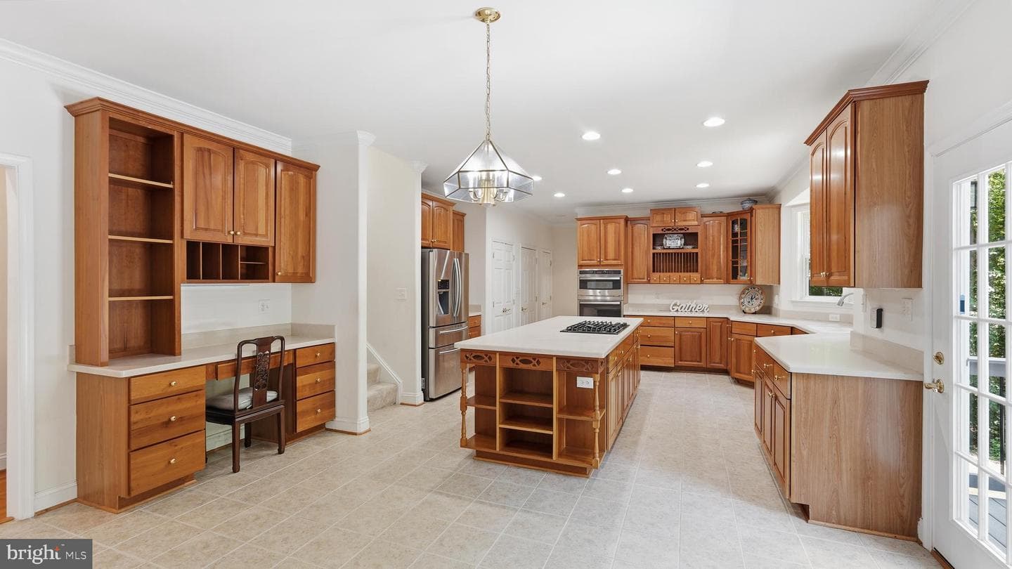 76 Millbrook Road photo 9