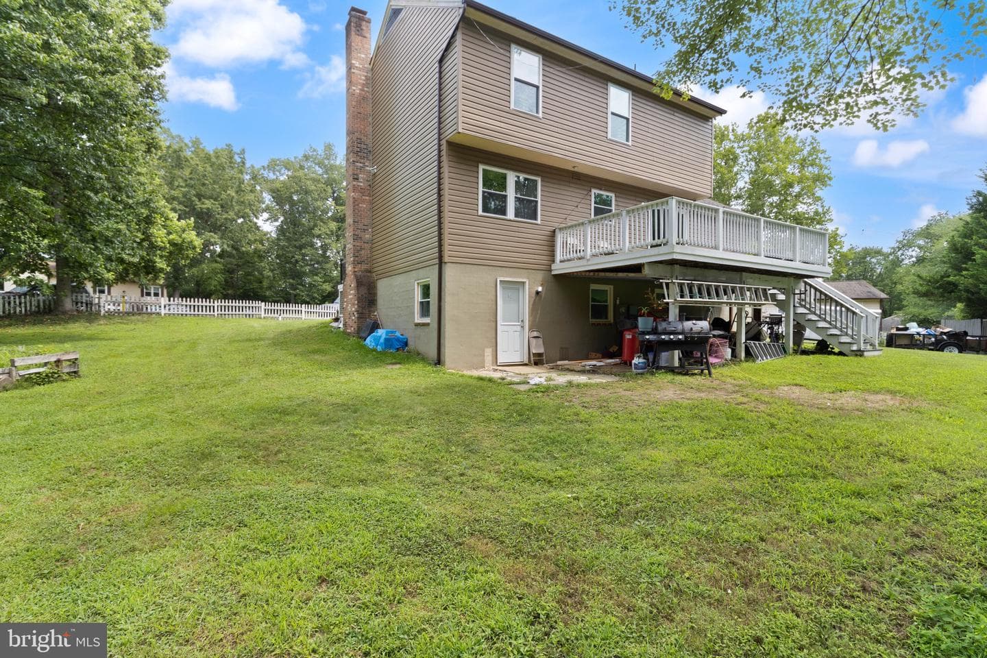 244 Raintree Boulevard photo 32
