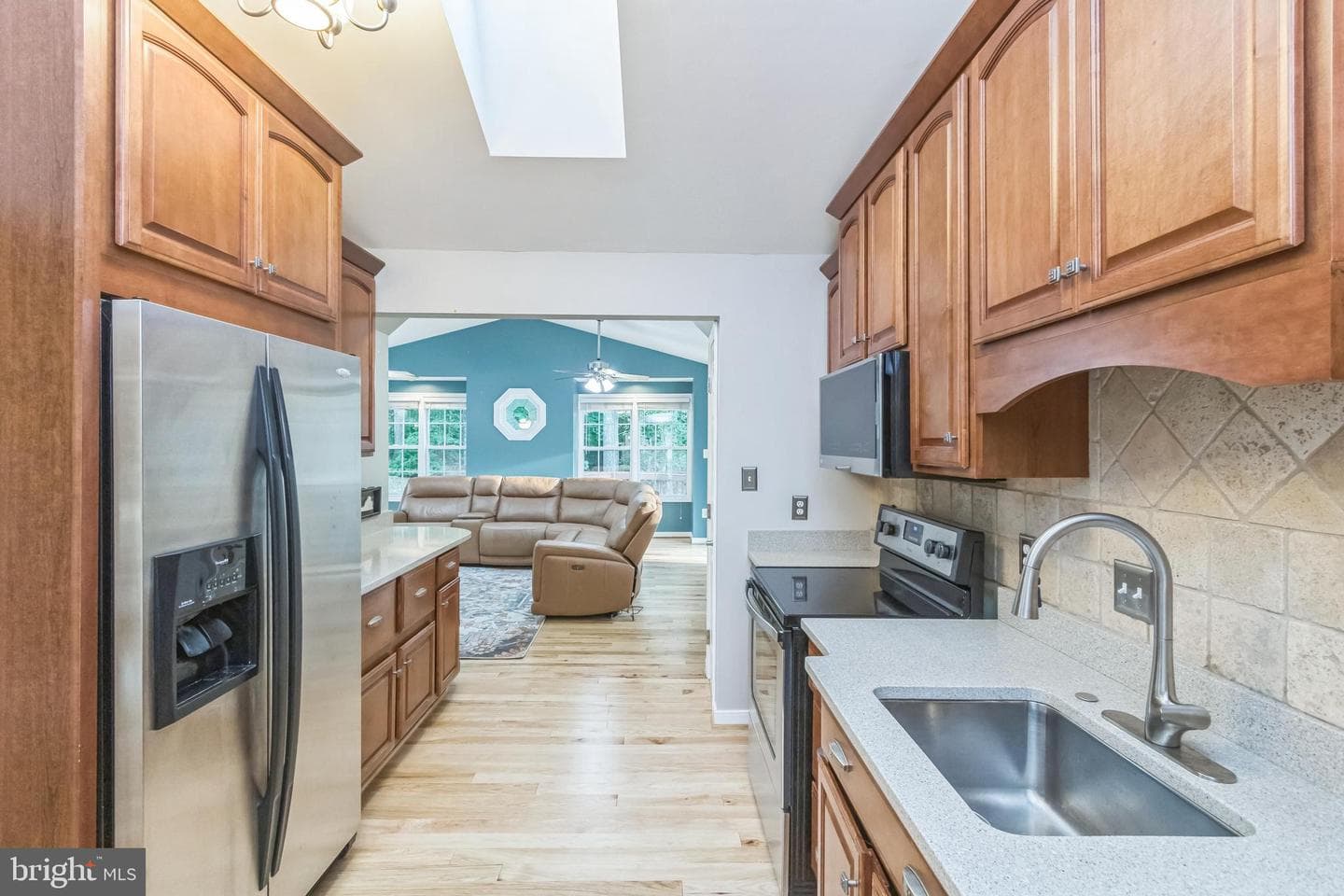 1041 Portugal Drive photo 8