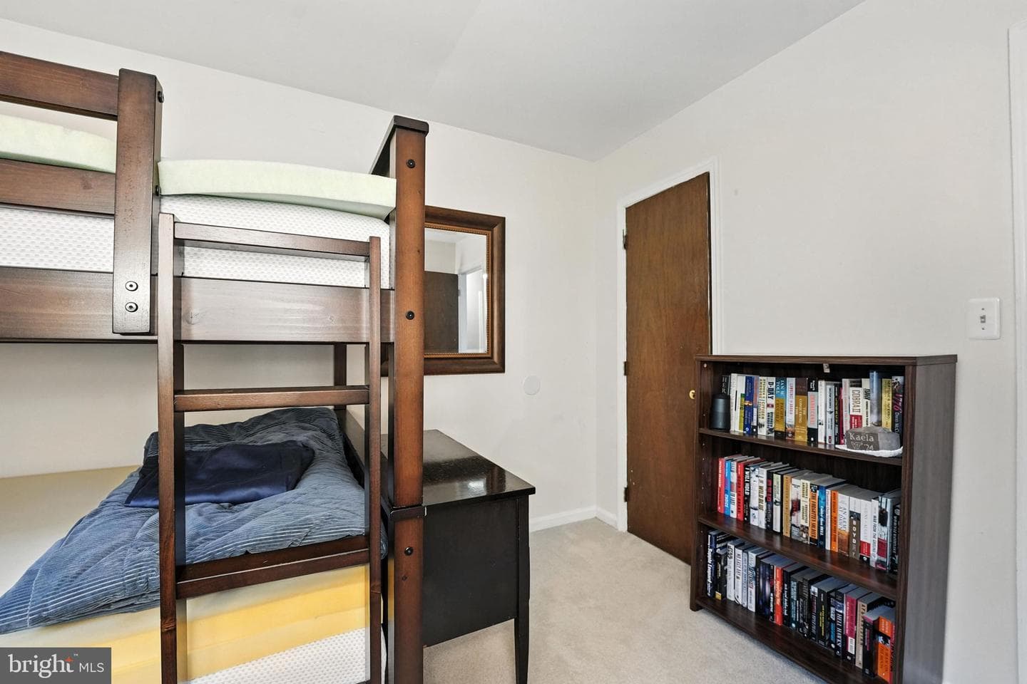 110 Matthew Court photo 24