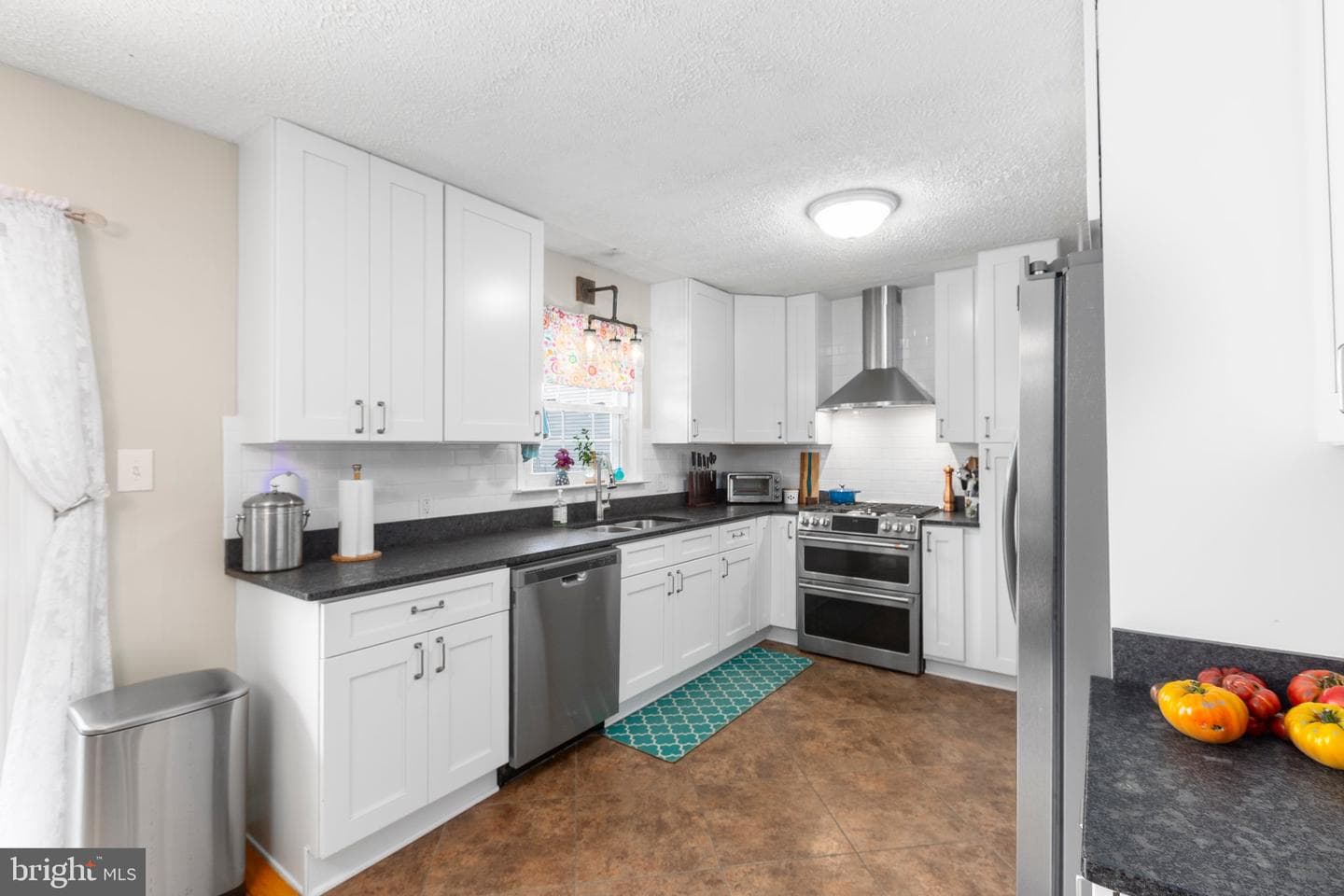 269 Deacon Road photo 2