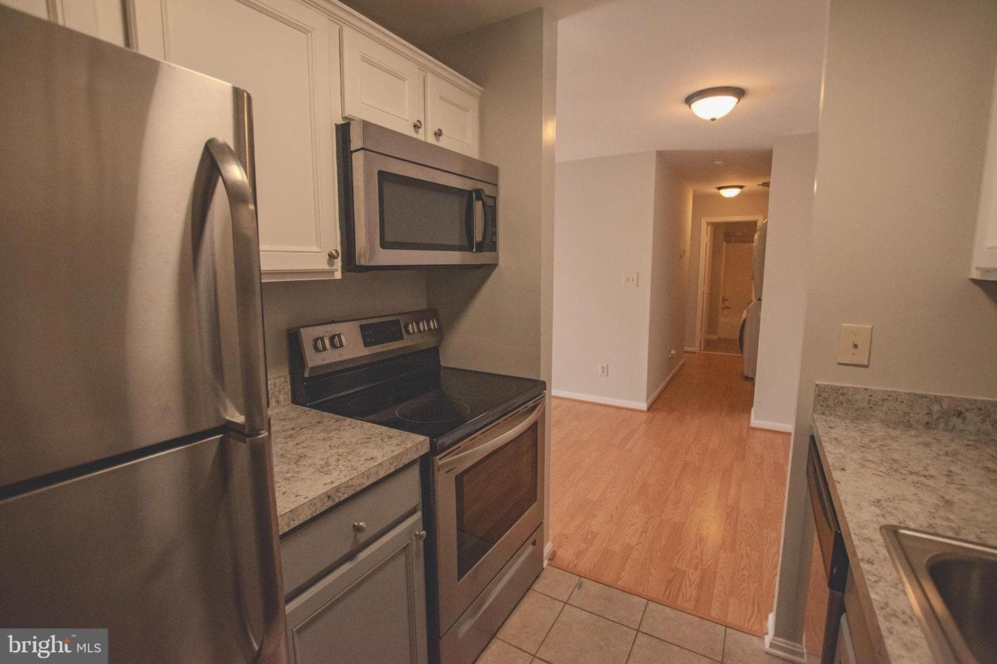 210 Wild Oak Lane #203 photo 10