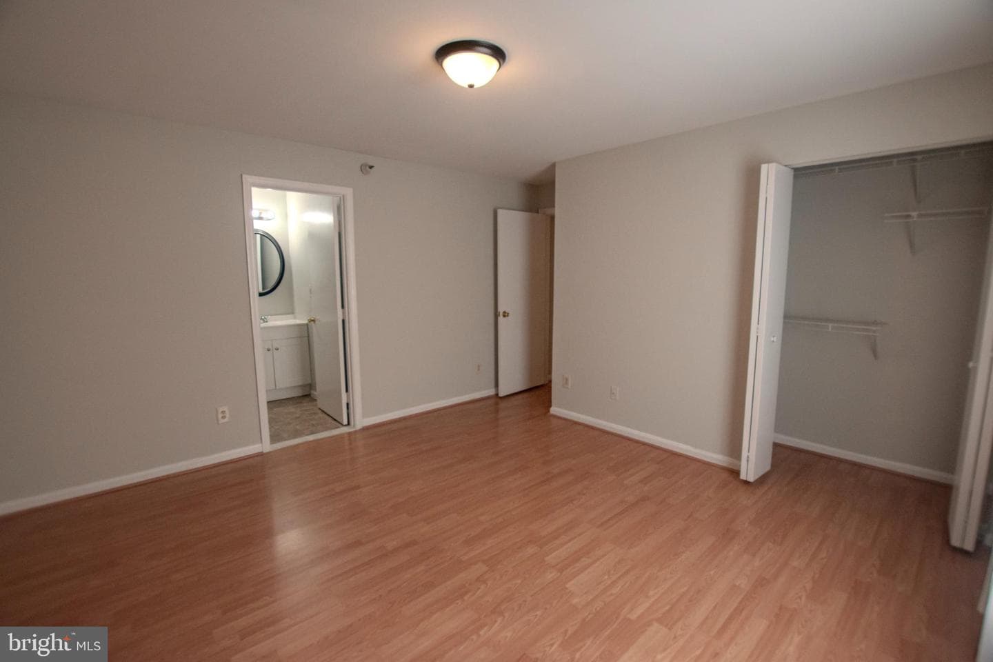 210 Wild Oak Lane #203 photo 14