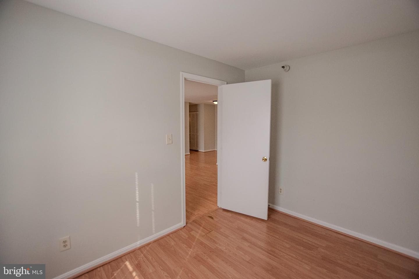 210 Wild Oak Lane #203 photo 5