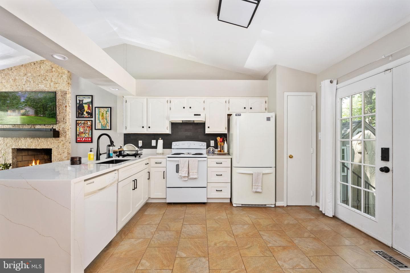 142 Woodland Drive photo 15