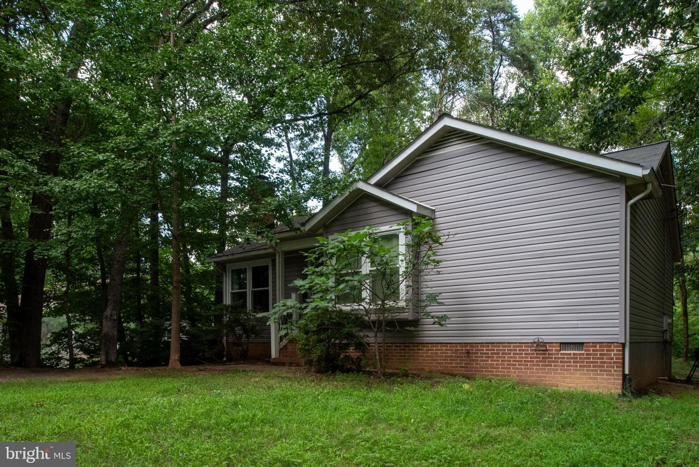 142 Woodland Drive photo 4