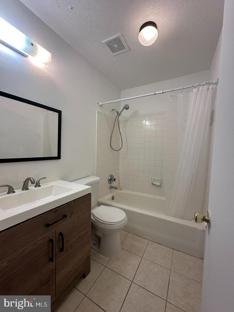 313 Mews Court photo 11
