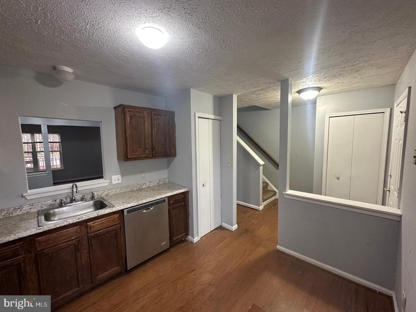 313 Mews Court photo 4