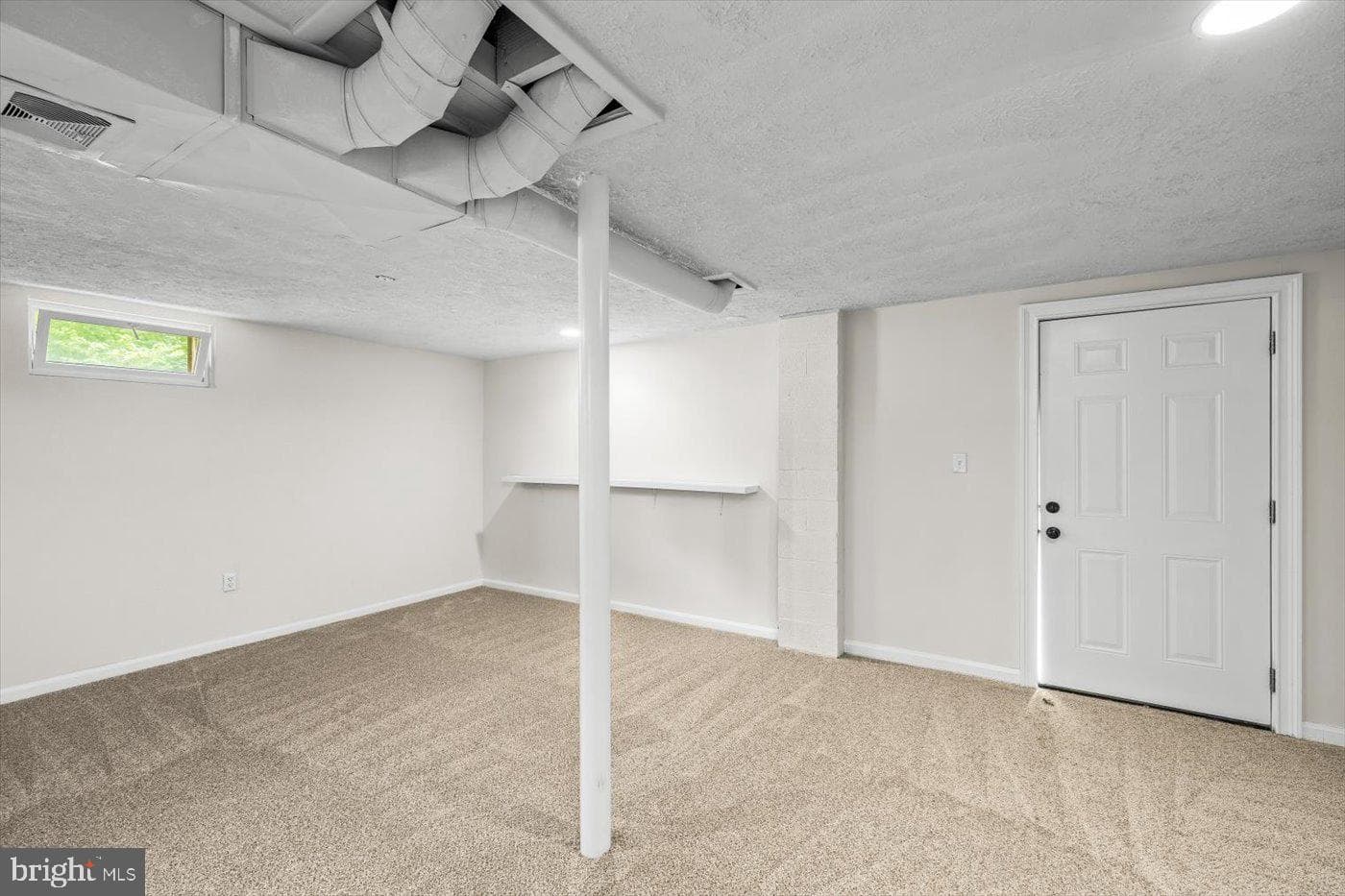 300 Phillips Street photo 27