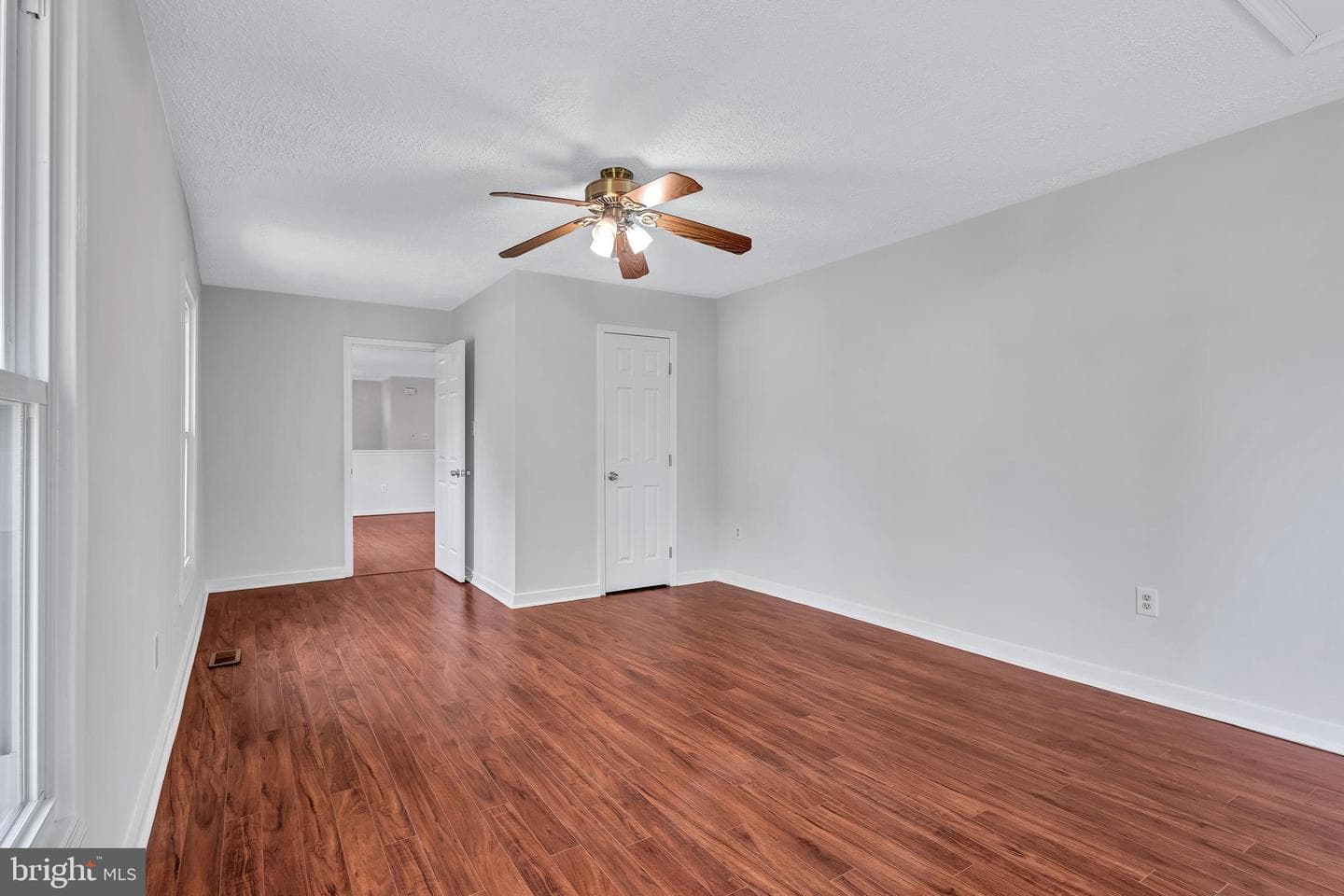 7 Fairfield Court photo 16