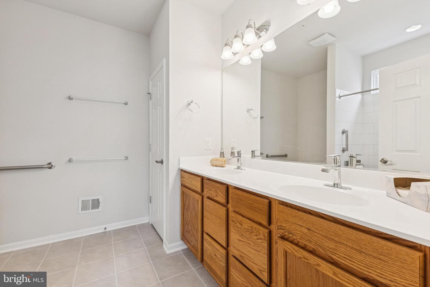 6004 Presk Drive photo 15