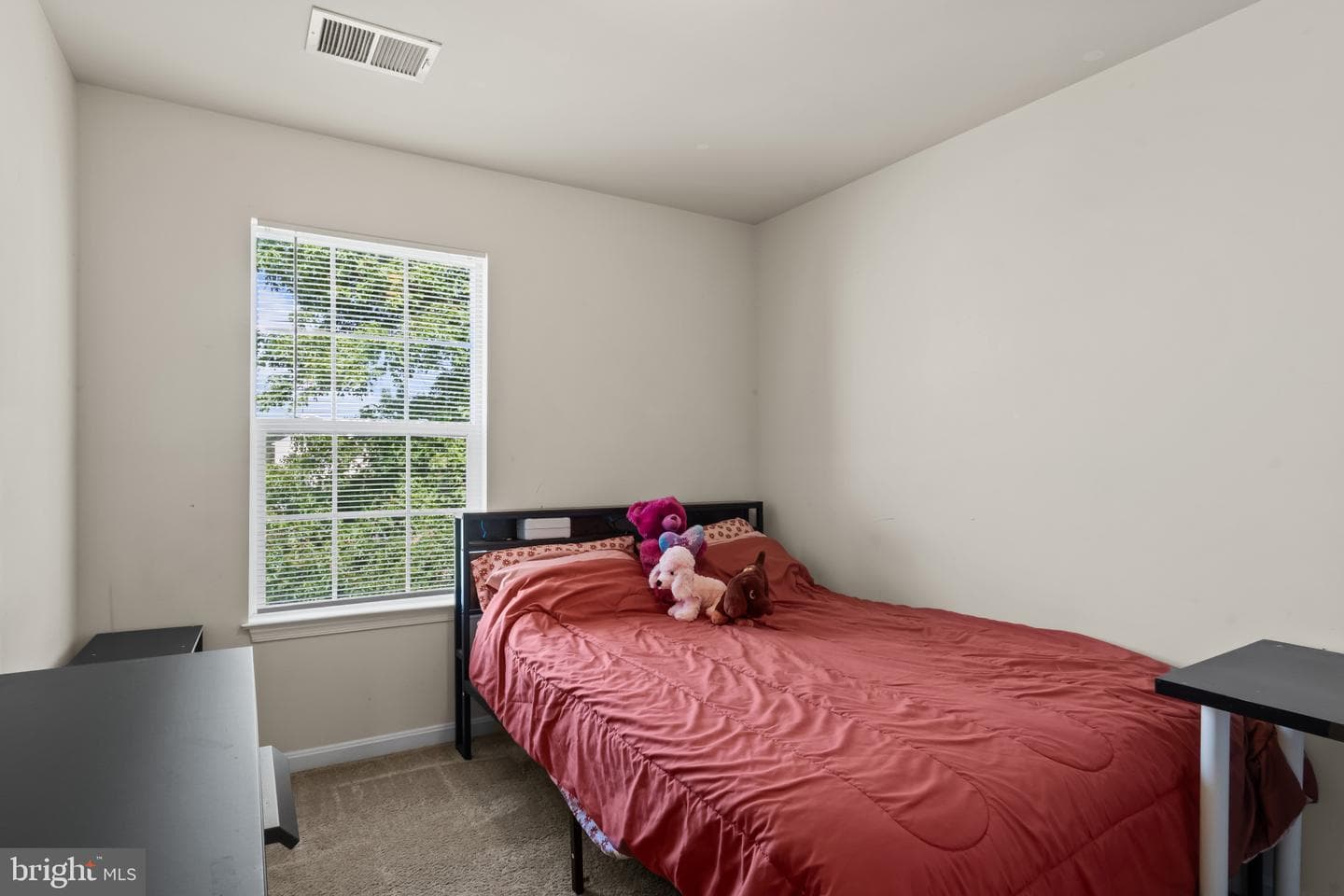 202 Langley Court photo 17