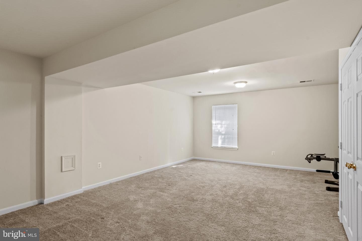 202 Langley Court photo 23