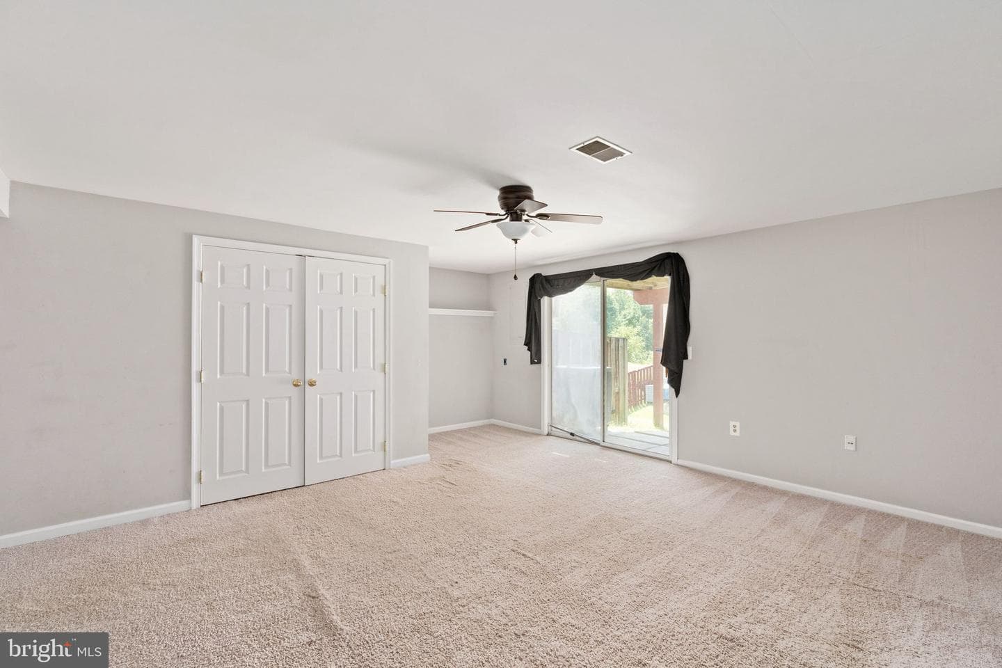 1003 Highpointe Boulevard photo 23