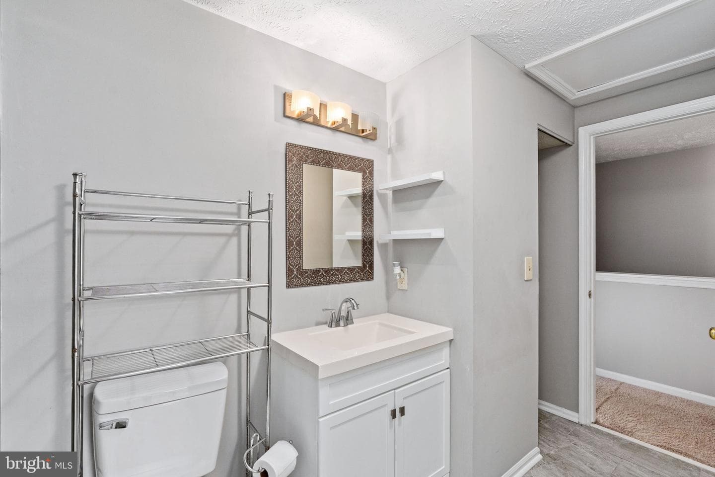 1003 Highpointe Boulevard photo 35