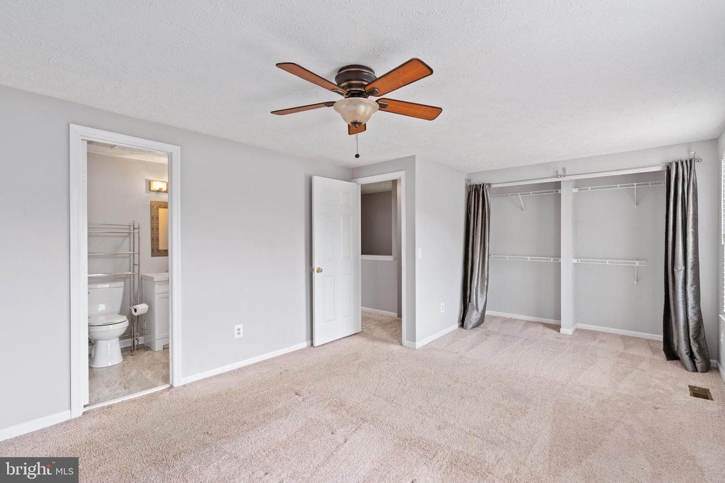 1003 Highpointe Boulevard photo 36