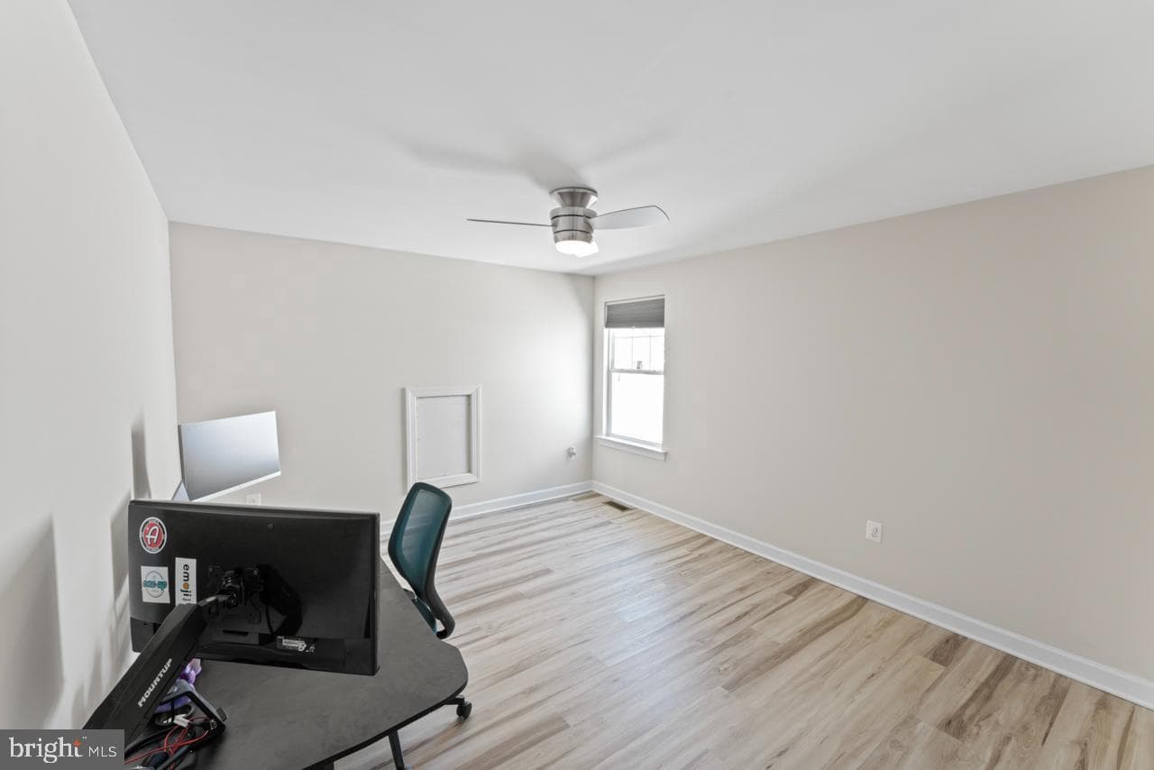 980 Coriander Lane photo 34