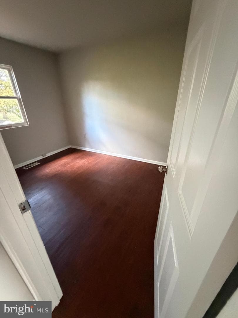 807 Bellows Avenue photo 14