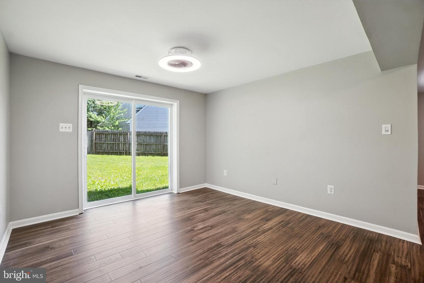 8 Carissa Court photo 16
