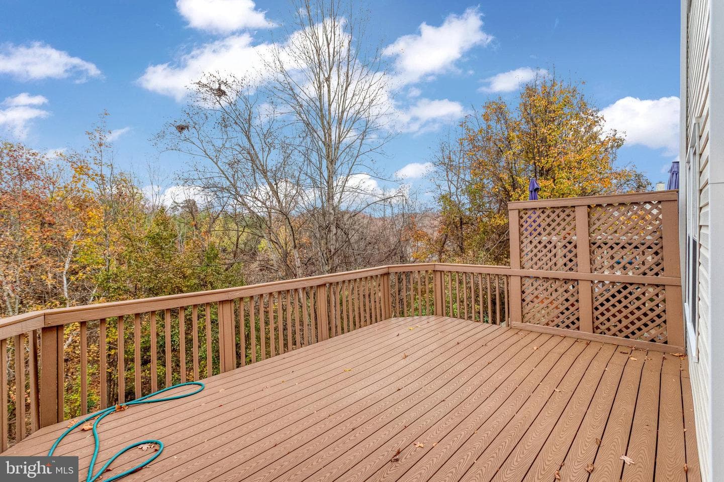 302 Pinnacle Drive photo 18
