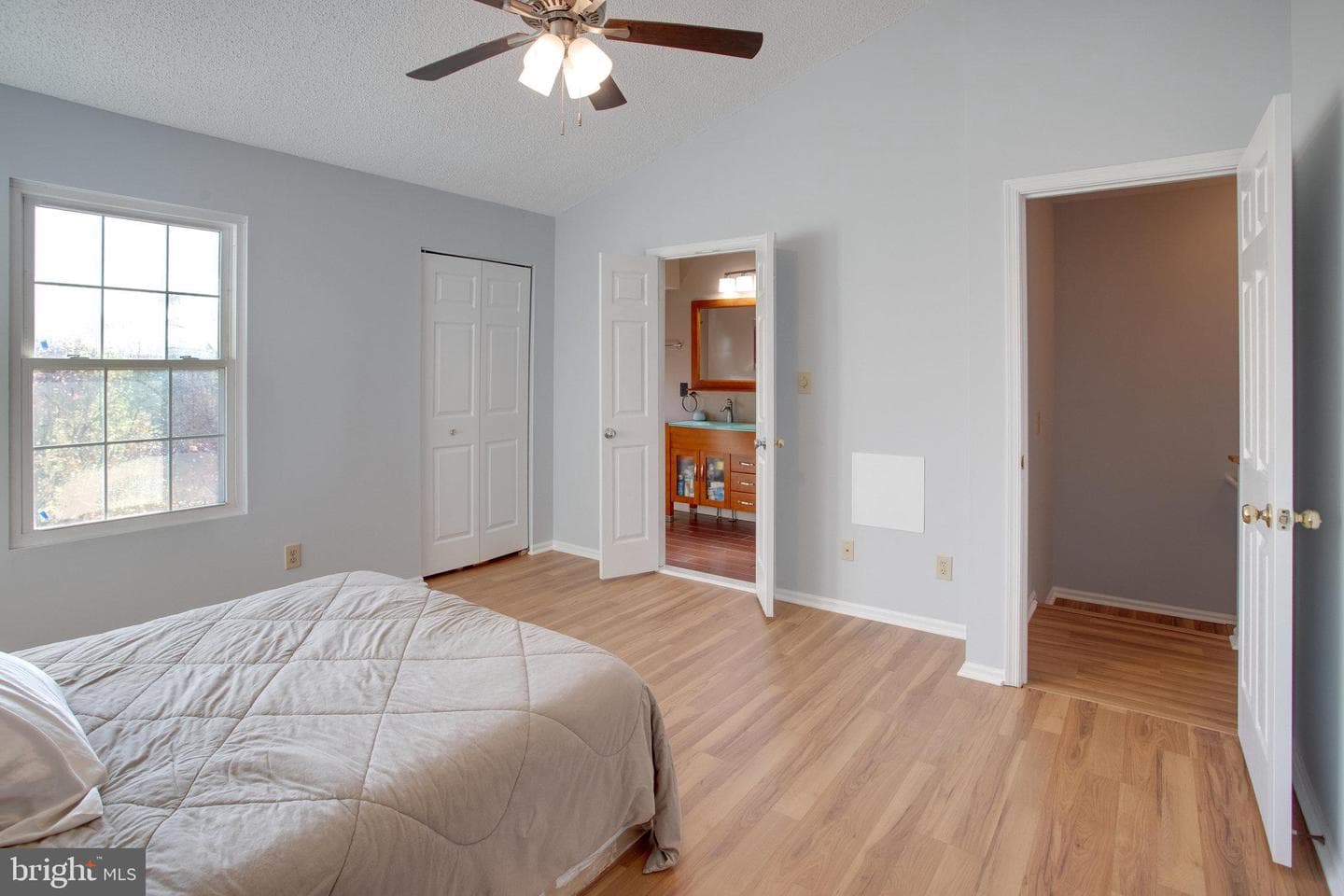 302 Pinnacle Drive photo 6