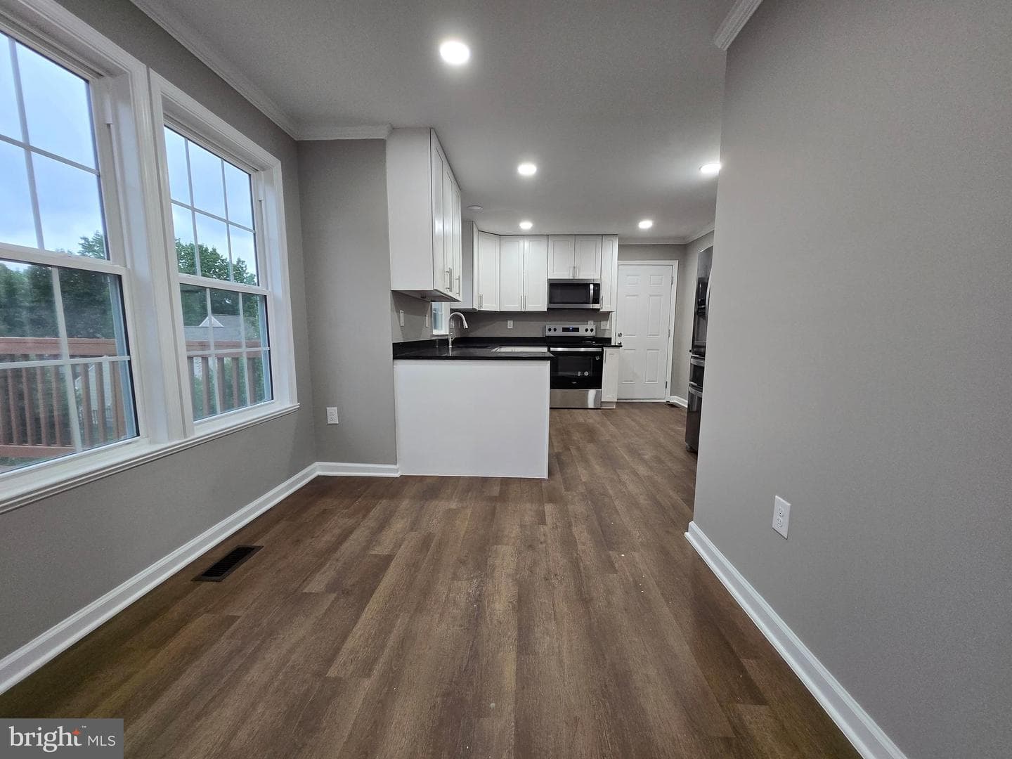 147 Northampton Boulevard photo 11