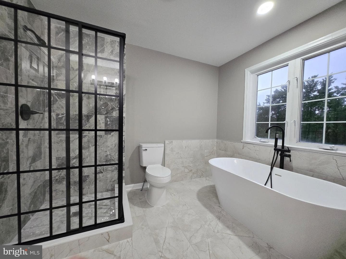 147 Northampton Boulevard photo 23