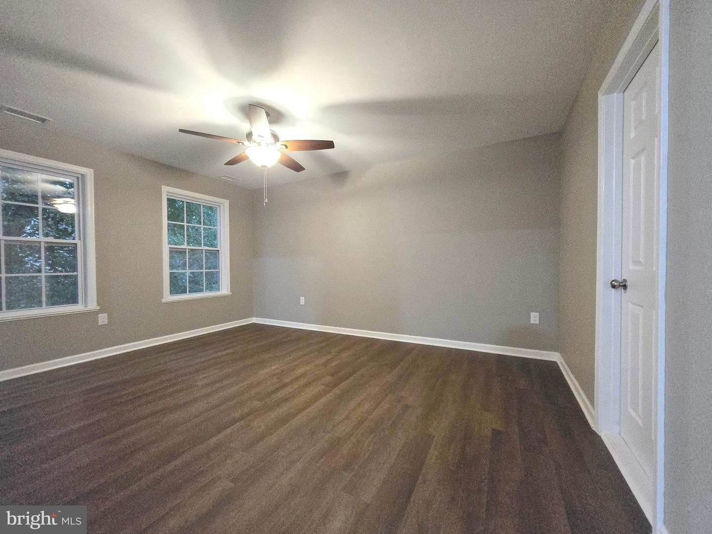 147 Northampton Boulevard photo 33