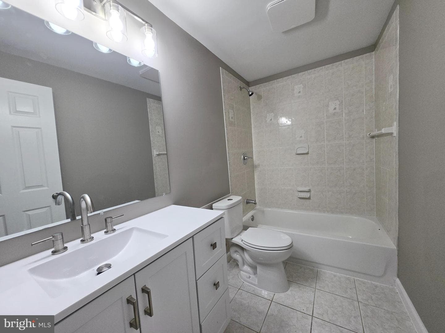 147 Northampton Boulevard photo 45